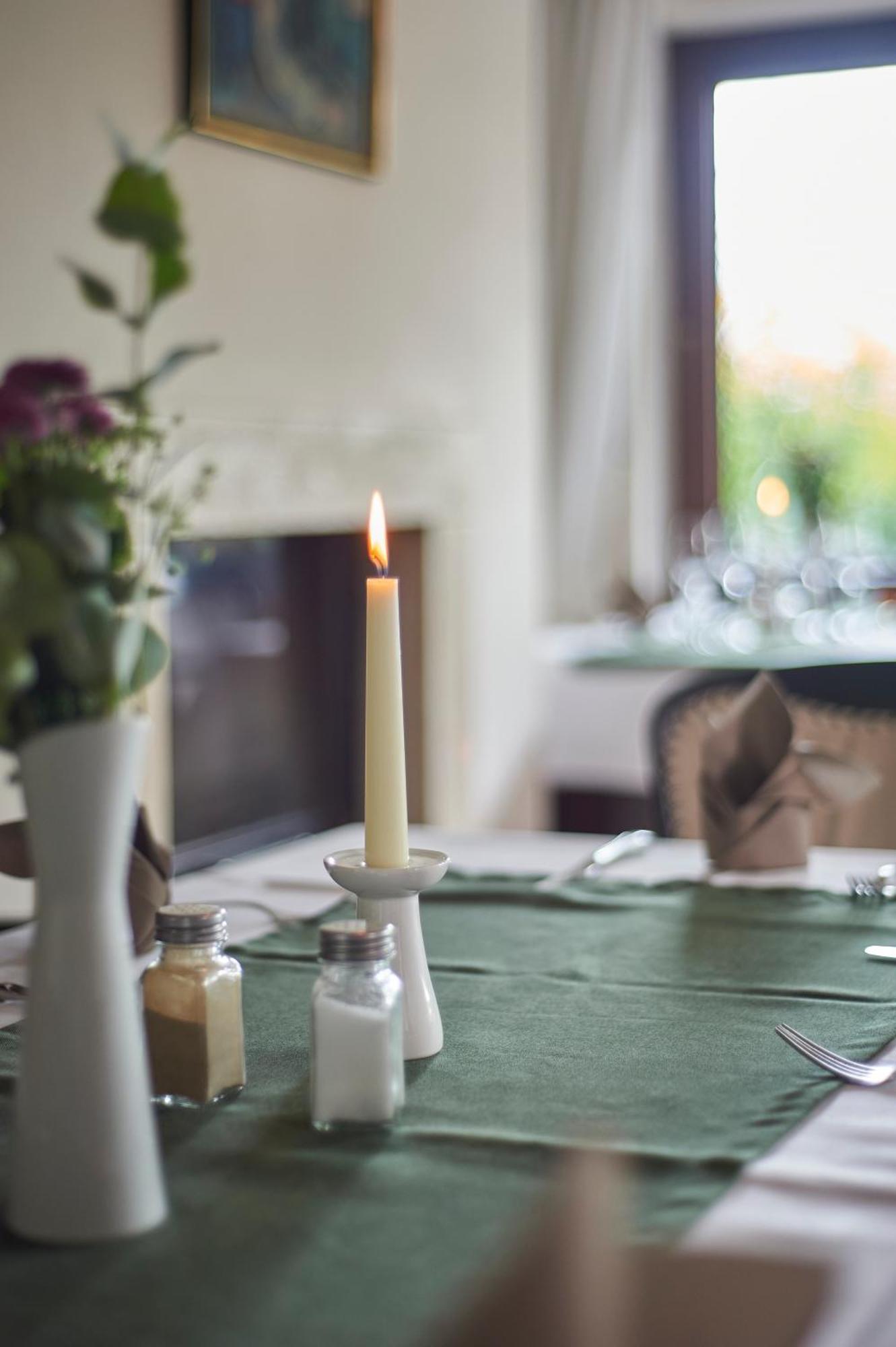 Hotel Restaurant Waldschloesschen Lienen Esterno foto