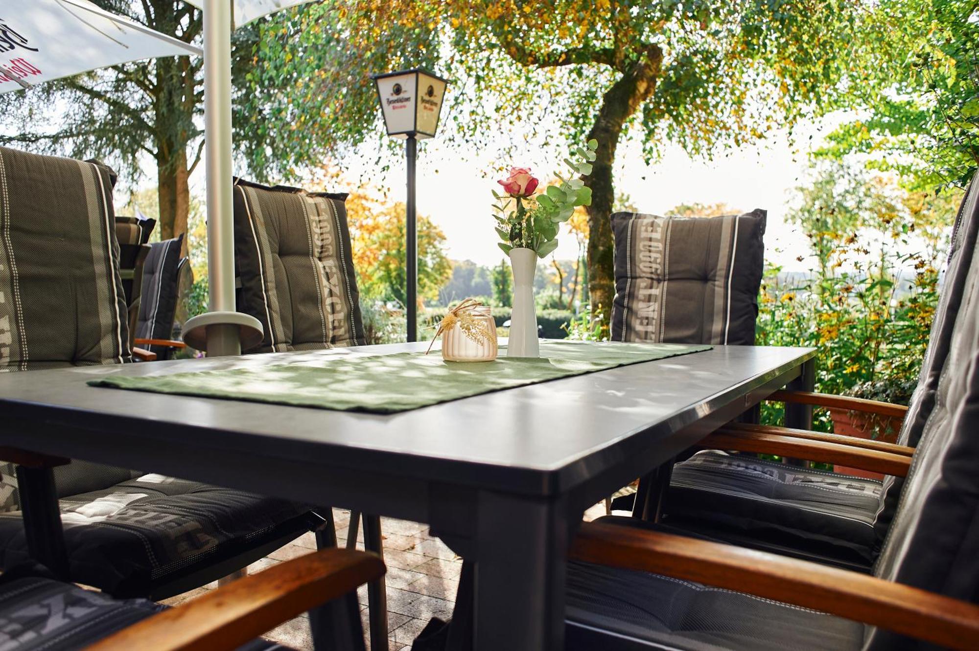 Hotel Restaurant Waldschloesschen Lienen Esterno foto